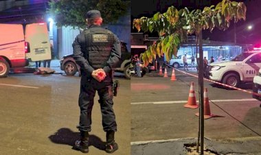 Homem é assassinado a tiros no meio da rua por dupla de moto em MT