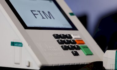 Inteligência Artificial e Vídeos Falsos: Novas Ameaças à Democracia Brasileira