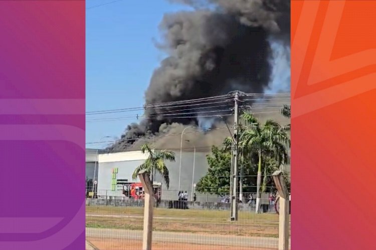 Incêndio de Grandes Proporções Devasta Almoxarifado e Biblioteca do IFMT em Alta Floresta