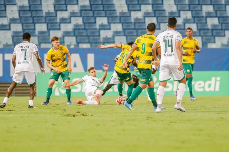 Cuiabá empata com Vila Nova e mantém 10ª posição na Série B
