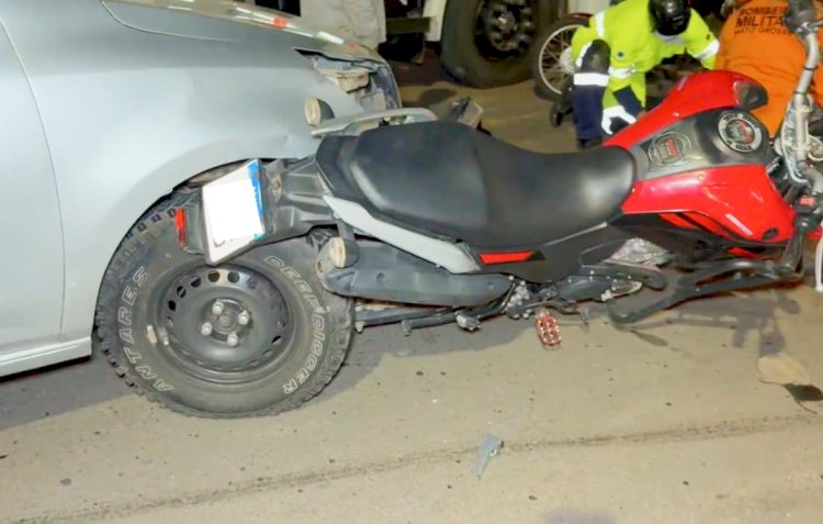 Acidente entre motocicleta e picape deixa dois feridos em Sinop