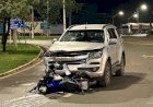 Acidente entre camionete e moto na rotatória do posto Dracenão deixa homem ferido