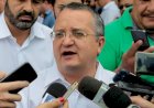 TRE mantém Pedro Taques proibido de fazer ataques à honra de Mauro Mendes