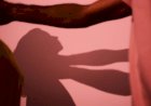 Jovem de 18 anos é preso por espancar a namorada em Barra do Garças; ela gravou vídeos da violência