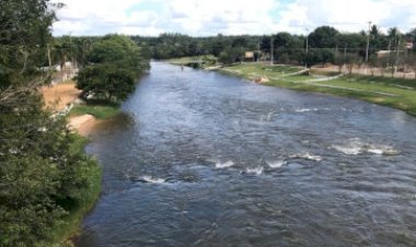 Jovem salta de passarela e acaba se afogando em rio no interior do Estado