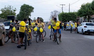 CAPS de Campinápolis realiza pedalada em prol à vida, vídeo