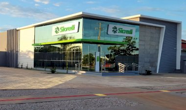 Sicredi destaca impacto positivo do cooperativismo de crédito em encontro para jornalistas de todo o Brasil