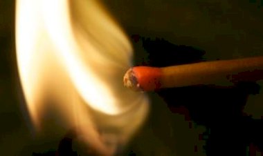 Homem manda grupo roubar e atear fogo no carro da ex em Barra do Garças