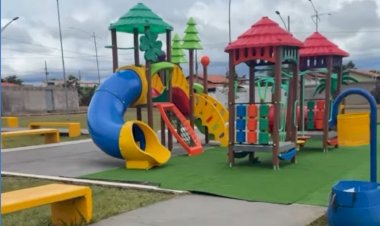 Prefeitura de Novo São Joaquim investe em novos parques infantis em praças, escolas e creche