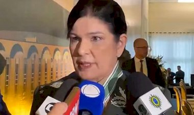 Exército dá posse à 1ª mulher general: 'Competência não tem gênero'
