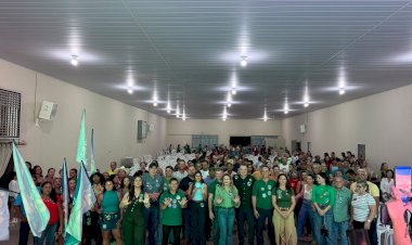 Max Russi e Juarez Costa participam de reunião política com apoiadores em Novo São Joaquim