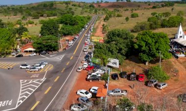Caminhada da Fé reúne peregrinos em percurso de 13 km em Campinápolis