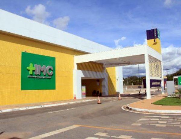 Projeto leva apoio à saúde mental de profissionais no HMC