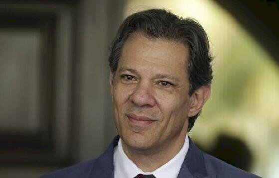 Isenção do IR será equivalente a um 14º salário, diz Haddad