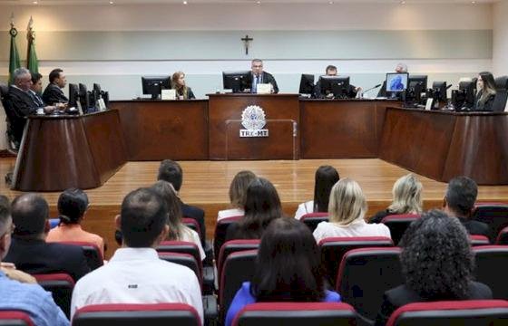 Desembargador Marcos Machado assume presidência do TRE-MT