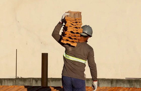 Estado mantém redução do ICMS da cesta básica da construção civil em 2026