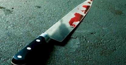 Homem é morto a facadas após noite de bebedeira e filho é o principal suspeito