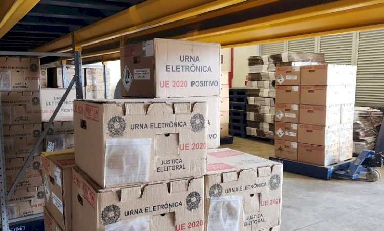 TRE prepara megaoperação para distribuir 9,6 mil urnas em MT